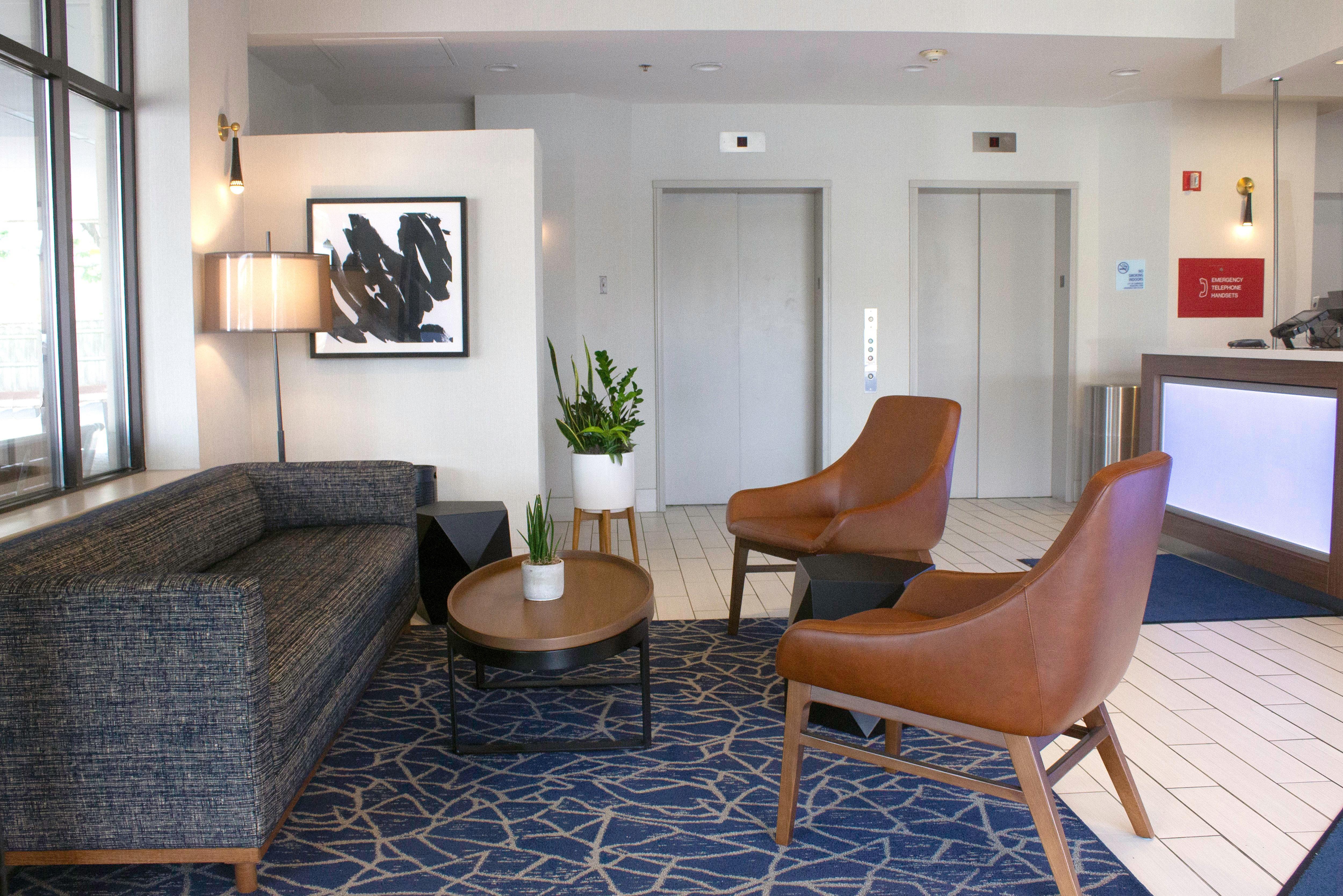 Holiday Inn Express & Suites Boston - Cambridge By Ihg Esterno foto