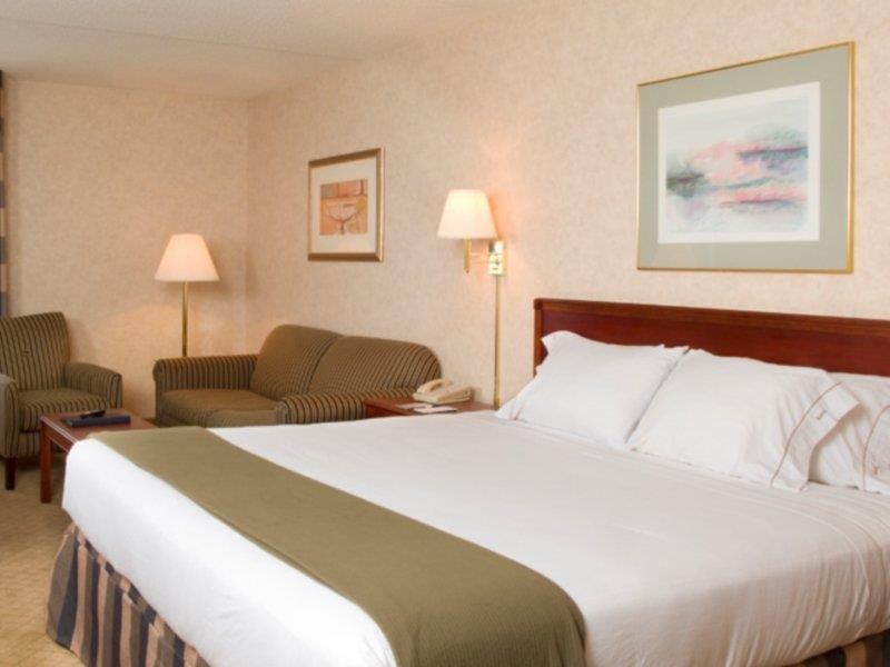 Holiday Inn Express & Suites Boston - Cambridge By Ihg Esterno foto