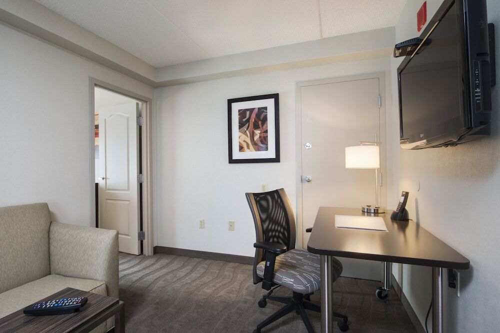 Holiday Inn Express & Suites Boston - Cambridge By Ihg Esterno foto